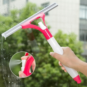 Water spray glass cleaner